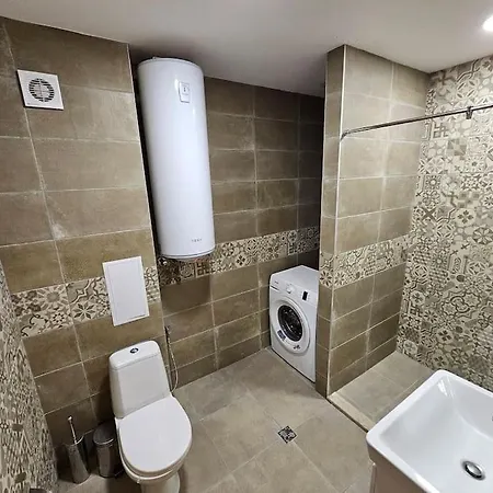 Serenity In The Heart Of With Free Parking Appartamento